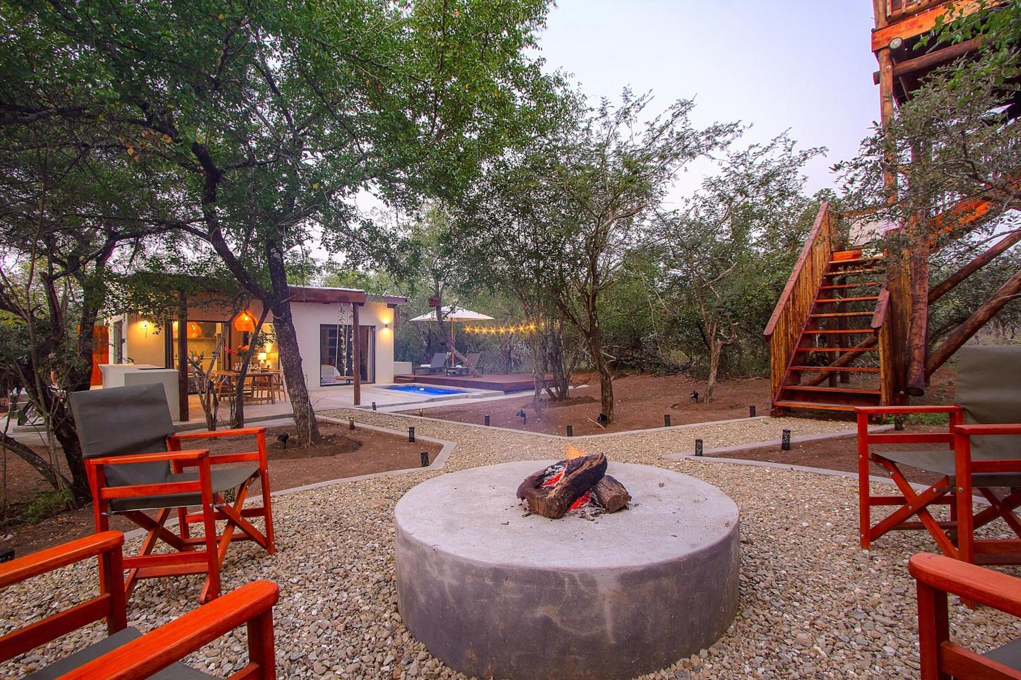 The Luxury Safari Villa, Close To Knp, Starbed, Giraffe-feeding-tower, Bush-bath Villa