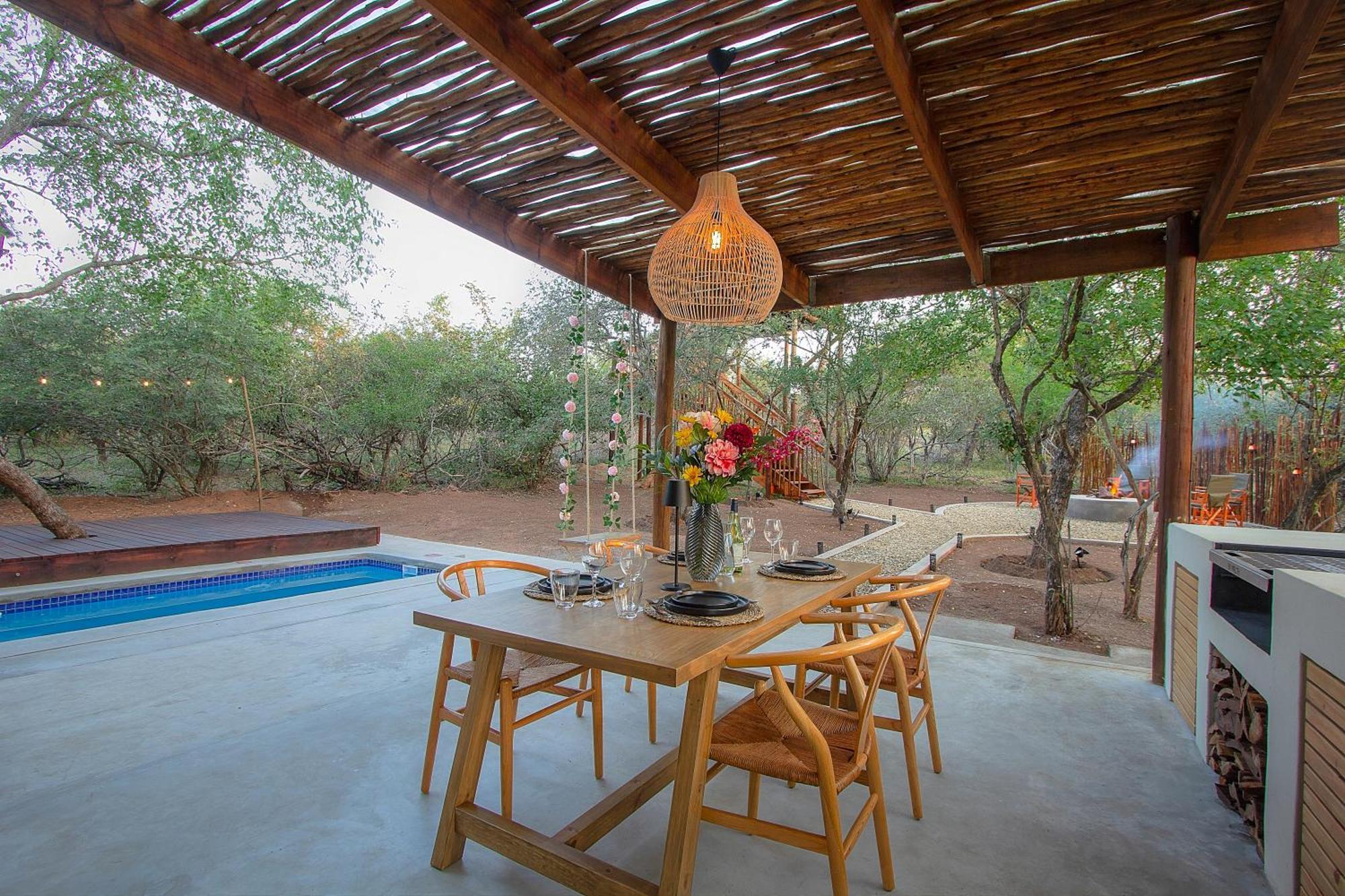 Villa The Luxury Safari Villa, Close To Knp, Starbed, Giraffe-feeding-tower, Bush-bath Marloth Park